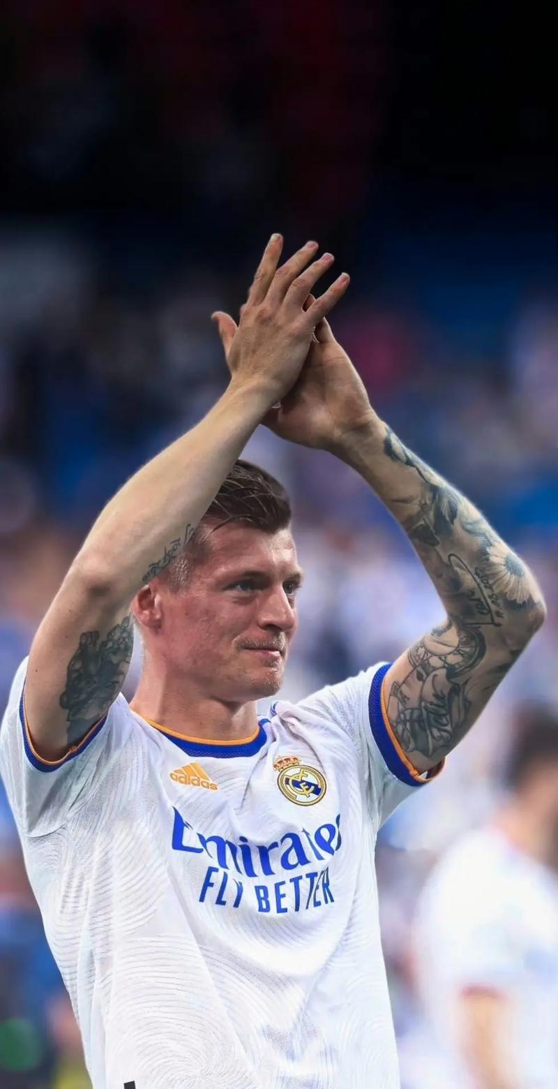 关于AC米兰核心中场克罗斯赛季进攻火力强劲的信息 关于AC米兰核心中场克罗斯赛季进攻火力强劲的信息